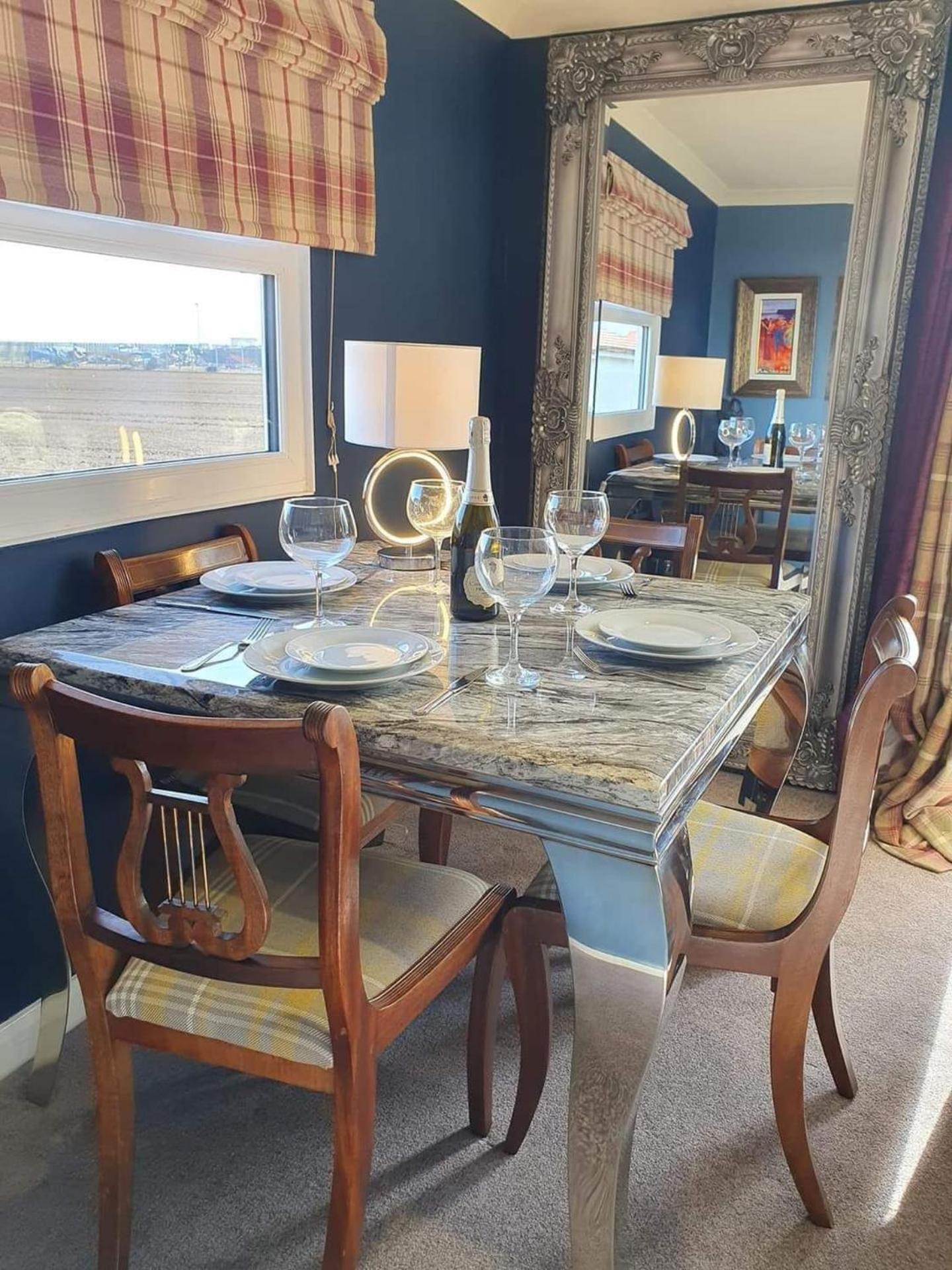 Detached Seaview In Chalet Bridlington